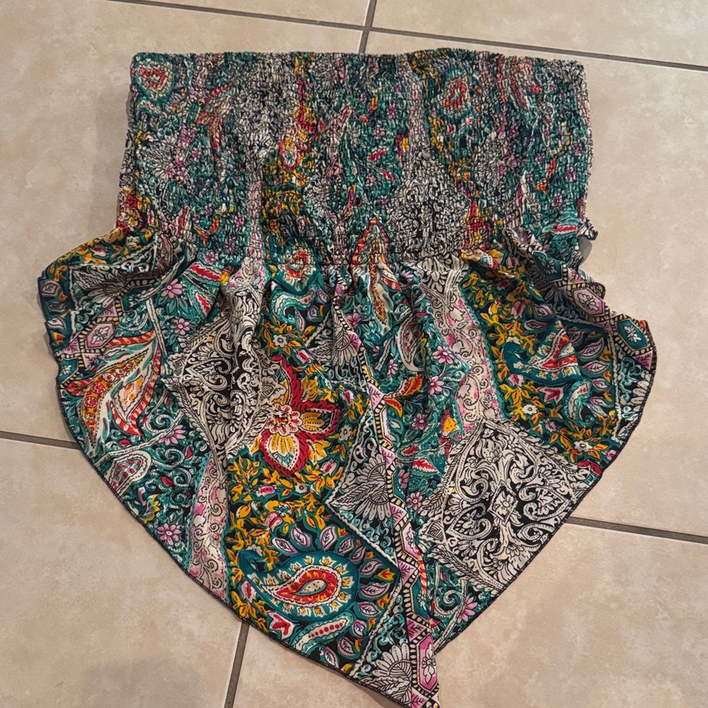 Colorful Paisley Print Tube Top w/ Cut Out Back